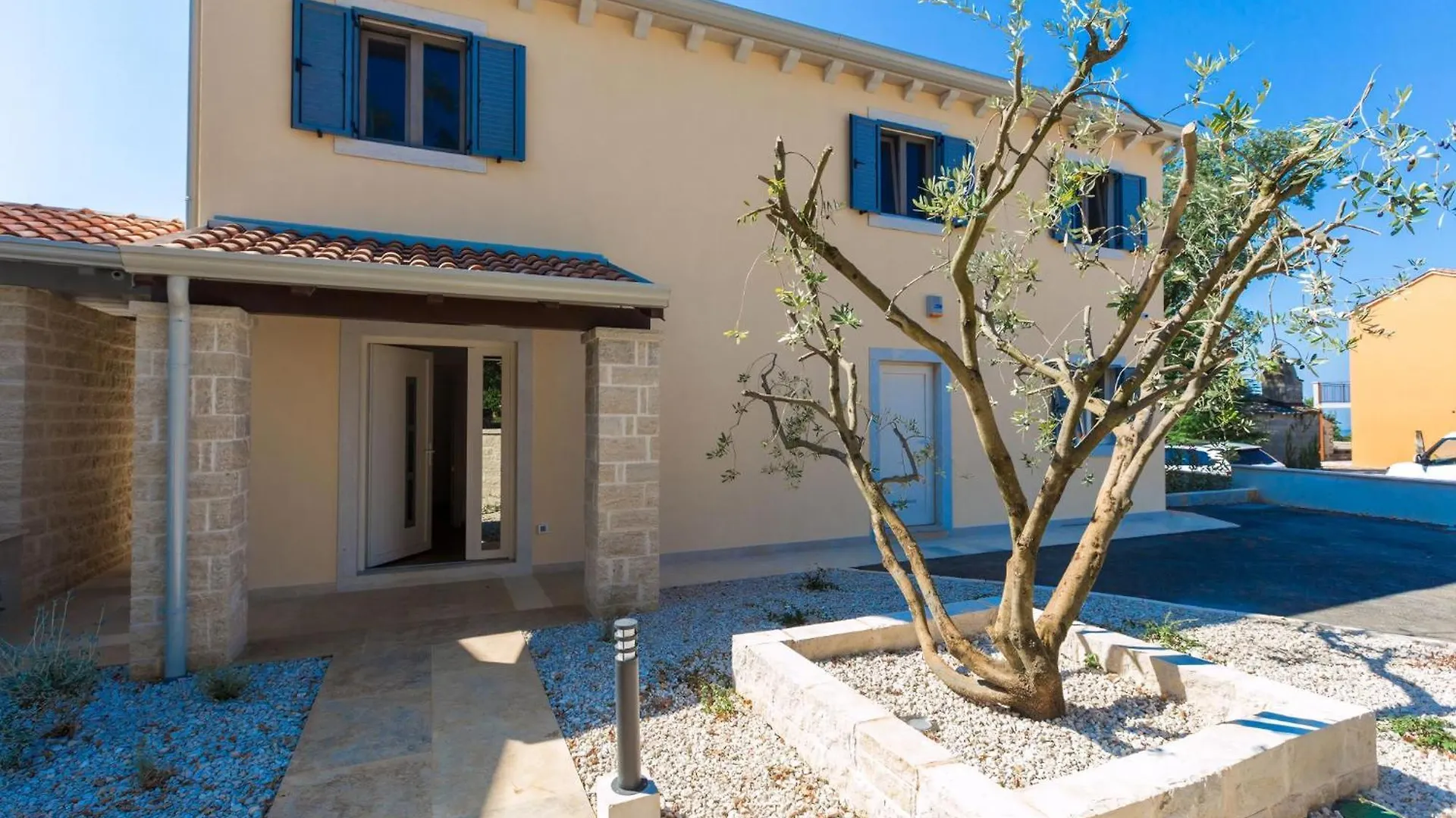 Holiday home Tolles Ferienhaus In Deklici Mit Privatem Pool Kastelir